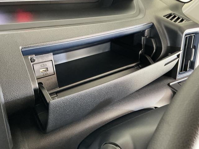 タント X バックカメラ 両側電動スライドドア USBチャージャー バックカメラ 両側電動スライドドア 前後コーナーセンサー 前席シートヒーター 電子パーキング オートブレーキホールド オートマチックハイビーム プッシュスタート USBチャージャー スマートキー(41枚目)