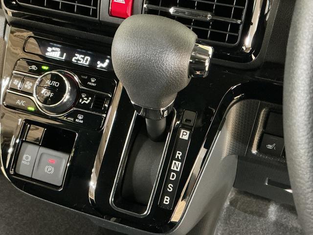 タント カスタムＸ　届出済み未使用車　４ＷＤ　パノラマモニター　届出済み未使用車　４ＷＤ　全周囲カメラ　両側電動スライドドア　前席シートヒーター　前後コーナーセンサー　電子パーキング　オートブレーキホールド　オートマチックハイビーム　１４インチ純正アルミホイール（55枚目）