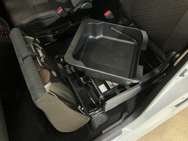 �󏭃O���[�h��l�C�����t���ԗ��͑����ҏ�����