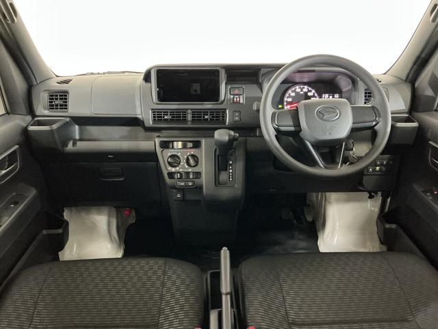 ハイゼットカーゴ ＤＸ　４ＷＤ　スマートアシスト　オートライト　コーナーセンサ　４ＷＤ　スマートアシスト　キーレスリモコン　オートライト　コーナーセンサー　スチールホイール　マニュアルエアコン　フロントパワーウインド　リヤワイパー　アイドリングストップ　パワステ　ＡＢＳ（2枚目）
