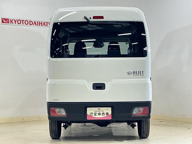 ハイゼットカーゴ ＤＸ　４ＷＤ　スマートアシスト　オートライト　コーナーセンサ　４ＷＤ　スマートアシスト　キーレスリモコン　オートライト　コーナーセンサー　スチールホイール　マニュアルエアコン　フロントパワーウインド　リヤワイパー　アイドリングストップ　パワステ　ＡＢＳ（11枚目）