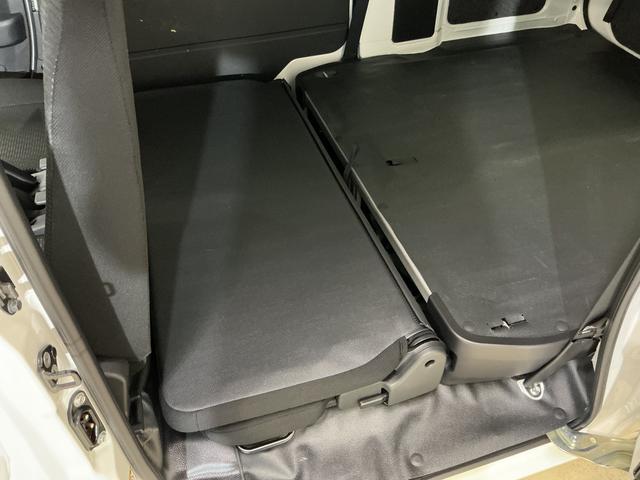 ハイゼットカーゴ ＤＸ　４ＷＤ　スマートアシスト　オートライト　コーナーセンサ　４ＷＤ　スマートアシスト　キーレスリモコン　オートライト　コーナーセンサー　スチールホイール　マニュアルエアコン　フロントパワーウインド　リヤワイパー　アイドリングストップ　パワステ　ＡＢＳ（22枚目）