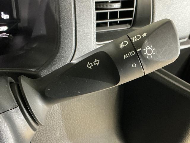ハイゼットカーゴ ＤＸ　４ＷＤ　スマートアシスト　オートライト　コーナーセンサ　４ＷＤ　スマートアシスト　キーレスリモコン　オートライト　コーナーセンサー　スチールホイール　マニュアルエアコン　フロントパワーウインド　リヤワイパー　アイドリングストップ　パワステ　ＡＢＳ（37枚目）