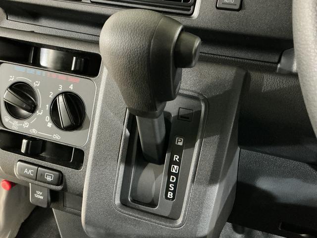 ハイゼットカーゴ ＤＸ　４ＷＤ　スマートアシスト　オートライト　コーナーセンサ　４ＷＤ　スマートアシスト　キーレスリモコン　オートライト　コーナーセンサー　スチールホイール　マニュアルエアコン　フロントパワーウインド　リヤワイパー　アイドリングストップ　パワステ　ＡＢＳ（41枚目）