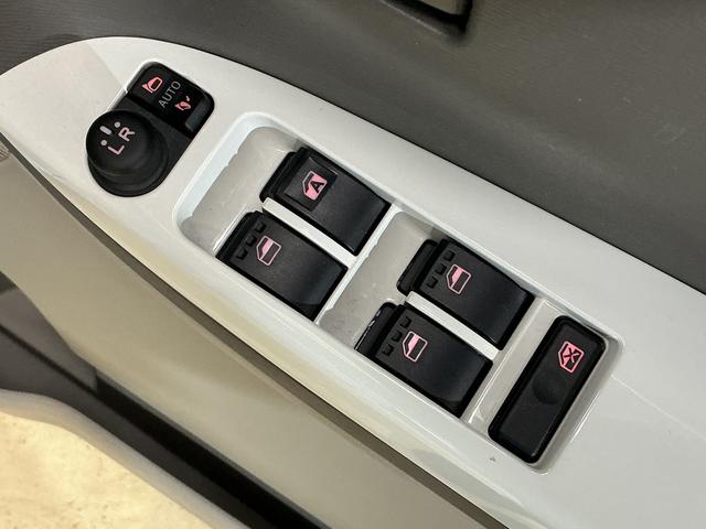 タント X ホワイトアクセントSAIII ワンオーナー バックカメラ ワンオーナー ナビTV バックカメラ ドライブレコーダー ETC 片側電動スライドドア 運転席シートヒーター オートマチックハイビーム オートライト USB接続 Bluetooth CD/DVD再生(51枚目)