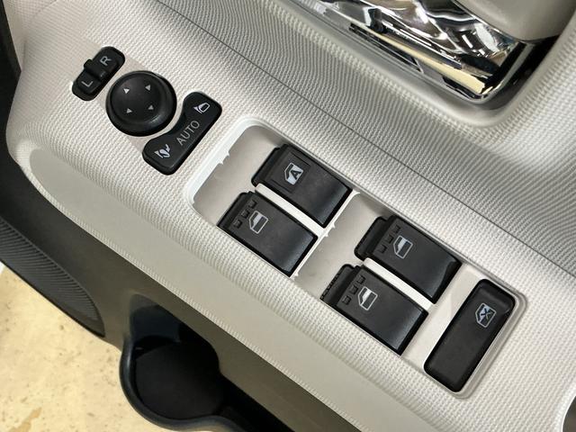 ムーヴキャンバス ストライプスＧ　ワンオーナー　４ＷＤ　バックカメラ　ＵＳＢ　ワンオーナー　４ＷＤ　バックカメラ　両側電動スライドドア　前後コーナーセンサー　前席シートヒーター　電子パーキング　オートブレーキホールド　オートマチックハイビーム　ホッとカップホルダー　ＵＳＢ（44枚目）