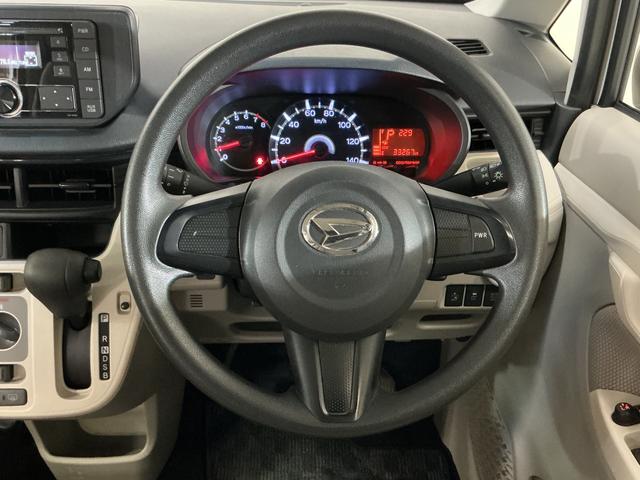 ���ۂɌ��ĐG��āA�[�����đI��ł���������