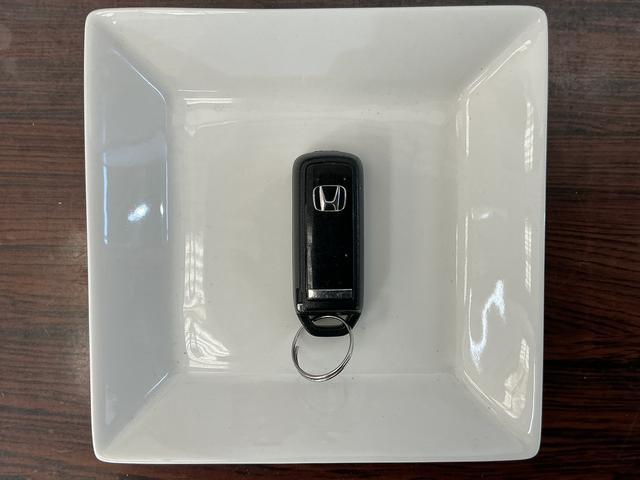 Ｎ－ＷＧＮ Ｇ・Ａパッケージ　ワンオーナー　バックカメラ　ＥＴＣ　ＵＳＢ　ワンオーナー　ディスプレイオーディオ　バックカメラ　ＥＴＣ　Ｂｌｕｅｔｏｏｔｈ　ＵＳＢ接続　ＨＤＭＩ接続　ＨＩＤヘッドライト　プッシュスタート　スマートキー　ドアバイザー　キーレスエントリー（16枚目）