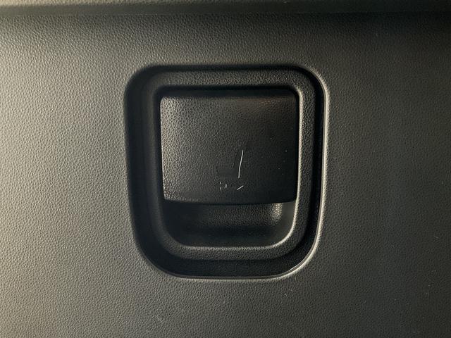 タント カスタムＸスタイルセレクション　パノラマモニター　ＥＴＣ　パノラマモニター　ＥＴＣ　両側電動スライドドア　ロングスライドシート　前席シートヒーター　コーナーセンサー　ＬＥＤヘッドライト　１４インチ純正アルミホイール　ＵＳＢチャージャー　プッシュスタート（29枚目）