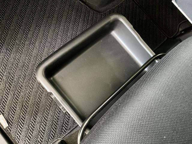 ���S�E�M���̃_�C�n�c���c�X�����񋟂��钆�ÎԂł���