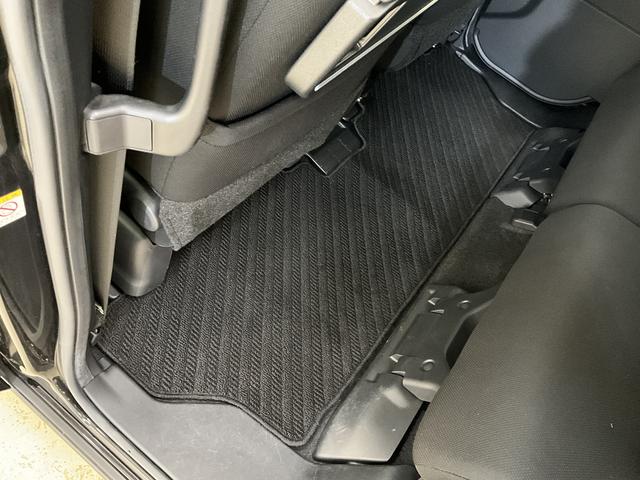 ���s���_�̓X�^�b�t�����J�ɂ������������܂���