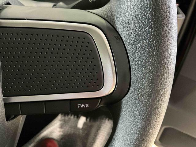 タント X 届出済み未使用車 LEDヘッドランプ シートヒーター 届出済み未使用車 バックカメラ対応 LEDヘッドランプ プッシュボタンスタート キーフリー アイドリングストップ ベンチシート シートヒーター 片側電動スライドドア オートエアコン オートライト(9枚目)