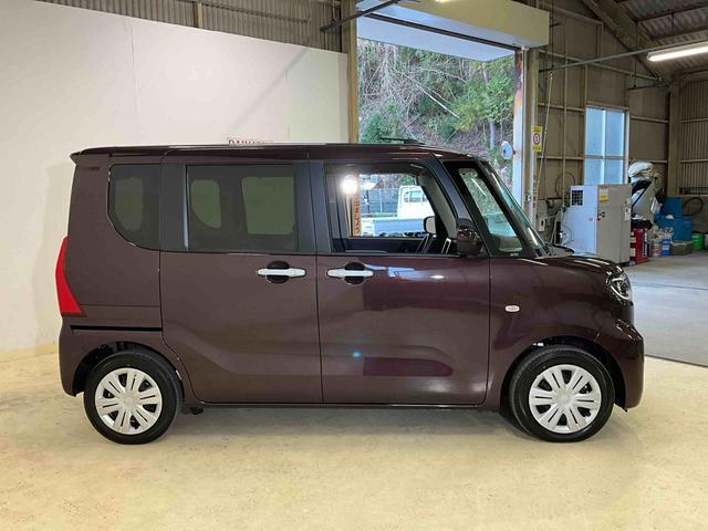 タント X 届出済み未使用車 LEDヘッドランプ シートヒーター 届出済み未使用車 バックカメラ対応 LEDヘッドランプ プッシュボタンスタート キーフリー アイドリングストップ ベンチシート シートヒーター 片側電動スライドドア オートエアコン オートライト(33枚目)