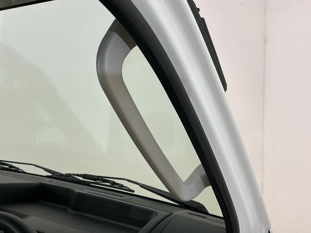 ハイゼットトラック ＥＸＴ　ワンオーナー　４ＷＤ　ＣＶＴ車　リアコーナーセンサー　ワンオーナー　４ＷＤ　ＣＶＴ車　リアコーナーセンサー　オートマチックハイビーム　３方開　荷台作業灯　オートライト　横滑り防止装置　スマアシ　アイドリングストップ　プッシュスタート　スマートキー（32枚目）