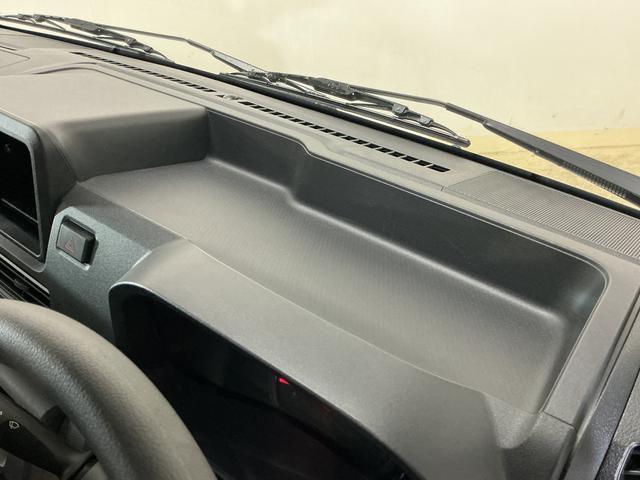 ハイゼットトラック ＥＸＴ　ワンオーナー　４ＷＤ　ＣＶＴ車　リアコーナーセンサー　ワンオーナー　４ＷＤ　ＣＶＴ車　リアコーナーセンサー　オートマチックハイビーム　３方開　荷台作業灯　オートライト　横滑り防止装置　スマアシ　アイドリングストップ　プッシュスタート　スマートキー（42枚目）