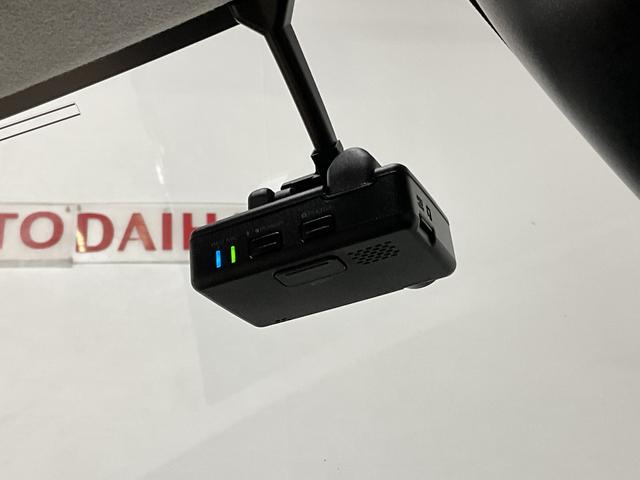 ���X�̓��[�J�[���c�̃_�C�n�c���K�f�B�[���[�ł��B���I���ꂽ���ÎԂ���������Ɛ������Ă��[�߂������܂��̂ŁA���S�̃J�[���C�t�������\���������܂���