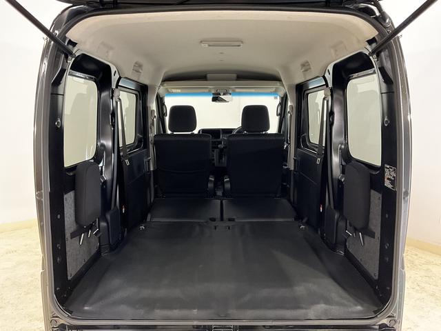 ���s���_�̓X�^�b�t�����J�ɂ������������܂���