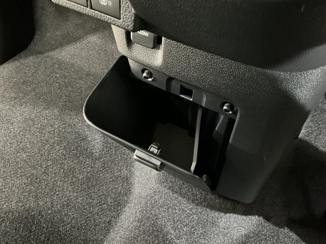 ムーヴキャンバス ストライプスＧ　届出済み未使用車　バックカメラ　届出済み未使用車　バックカメラ　両側電動スライドドア　前席シートヒーター　前後コーナーセンサー　電子パーキング　オートブレーキホールド　オートマチックハイビーム　ホットカップホルダー（48枚目）