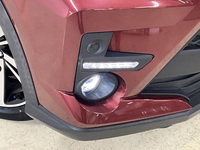 ライズ Ｚ　ナビ　バックカメラ　フルセグチューナー　ブルートゥース　ナビ　バックカメラ　フルセグチューナー　ブルートゥース対応　プッシュボタンエンジンスタート　ＬＥＤヘッドライト　コーナーセンサー　ＬＥＤヘッドライト　オートライト　オートエアコン　フォグランプ　ＡＢＳ（13枚目）