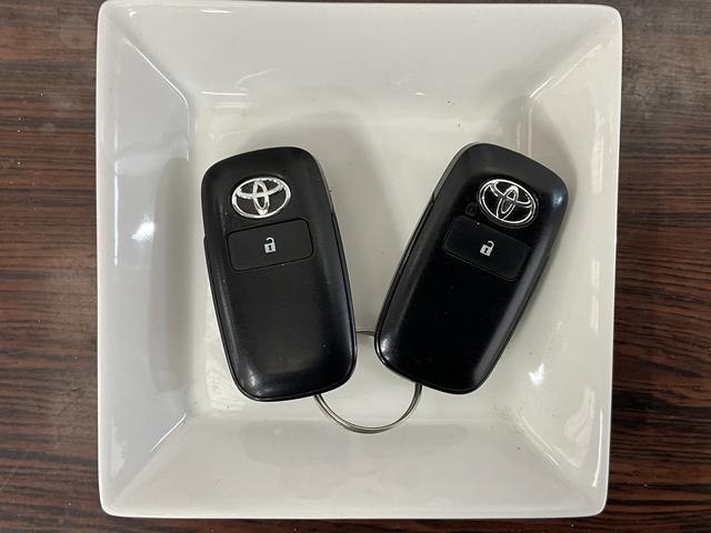 ライズ Ｚ　ナビ　バックカメラ　フルセグチューナー　ブルートゥース　ナビ　バックカメラ　フルセグチューナー　ブルートゥース対応　プッシュボタンエンジンスタート　ＬＥＤヘッドライト　コーナーセンサー　ＬＥＤヘッドライト　オートライト　オートエアコン　フォグランプ　ＡＢＳ（23枚目）