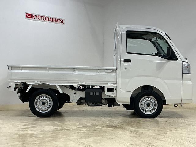 ハイゼットトラック スタンダード　ワンオーナー　４ＷＤ　ＣＶＴ車　ラジオデッキ　ワンオーナー　切替式４ＷＤ　ＣＶＴ車　ラジオデッキ　コーナーセンサー　３方開　オートライト　スペアキー　横滑り防止装置　アイドリングストップ　スマートアシスト　１２Ｖ電源ソケット　マニュアルエアコン（14枚目）