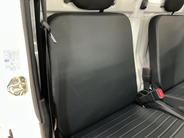 ハイゼットトラック スタンダード　ワンオーナー　４ＷＤ　ＣＶＴ車　ラジオデッキ　ワンオーナー　切替式４ＷＤ　ＣＶＴ車　ラジオデッキ　コーナーセンサー　３方開　オートライト　スペアキー　横滑り防止装置　アイドリングストップ　スマートアシスト　１２Ｖ電源ソケット　マニュアルエアコン（29枚目）