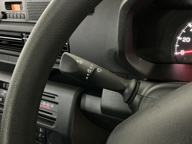 ハイゼットトラック スタンダード　ワンオーナー　４ＷＤ　ＣＶＴ車　ラジオデッキ　ワンオーナー　切替式４ＷＤ　ＣＶＴ車　ラジオデッキ　コーナーセンサー　３方開　オートライト　スペアキー　横滑り防止装置　アイドリングストップ　スマートアシスト　１２Ｖ電源ソケット　マニュアルエアコン（38枚目）