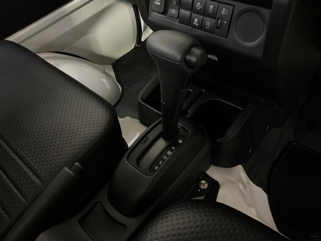 ハイゼットトラック スタンダード　ワンオーナー　４ＷＤ　ＣＶＴ車　ラジオデッキ　ワンオーナー　切替式４ＷＤ　ＣＶＴ車　ラジオデッキ　コーナーセンサー　３方開　オートライト　スペアキー　横滑り防止装置　アイドリングストップ　スマートアシスト　１２Ｖ電源ソケット　マニュアルエアコン（43枚目）