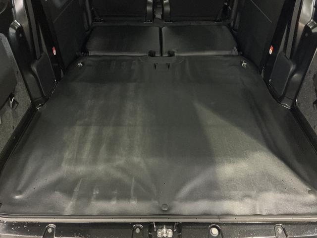 ハイゼットカーゴ クルーズ ワンオーナー 切替式4WD コーナーセンサー ワンオーナー 切替式4WD コーナーセンサー オートマチックハイビーム オートライト プッシュスタート スマートキー キーレスエントリー 横滑り防止装置 アイドリングストップ 12V電源ソケット(28枚目)