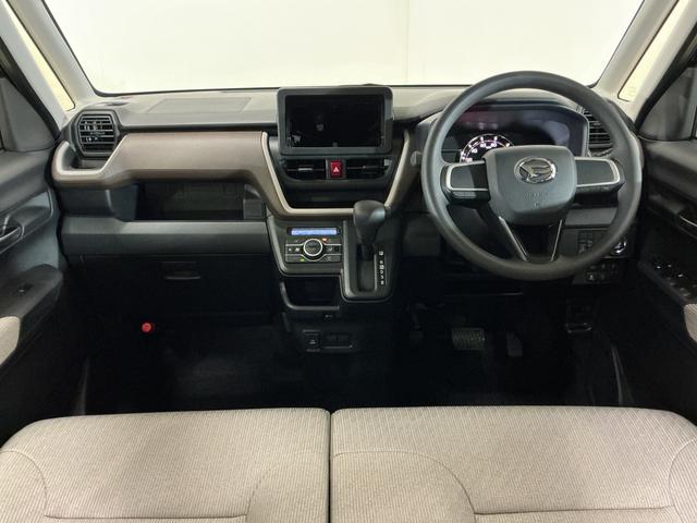 ムーヴ Ｘ　助手席側リヤパワースライドドア　スマートアシスト　助手席側リヤパワースライドドア　スマートアシスト　プッシュボタンエンジンスタート　コーナーセンサー　オートライト　オートエアコン　ホイールキャップ　ＬＥＤヘッドライト　電動格納式ドアミラー　ＡＢＳ（2枚目）