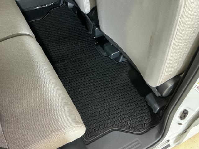 ムーヴ Ｘ　片側電動スライドドア　前後コーナーセンサー　スペアキー有　片側電動スライドドア　前後コーナーセンサー　オートマチックハイビーム　ＬＥＤヘッドライト　横滑り防止装置　アイドリングストップ　オートライト　スマートキー　スペアキー有り　サイドエアバッグ　スマアシ（22枚目）