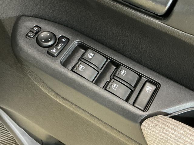 ムーヴ Ｘ　片側電動スライドドア　前後コーナーセンサー　スペアキー有　片側電動スライドドア　前後コーナーセンサー　オートマチックハイビーム　ＬＥＤヘッドライト　横滑り防止装置　アイドリングストップ　オートライト　スマートキー　スペアキー有り　サイドエアバッグ　スマアシ（38枚目）