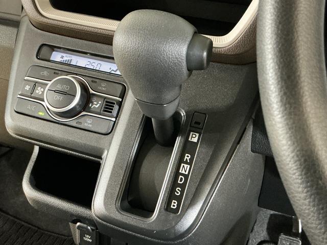 ムーヴ Ｘ　片側電動スライドドア　前後コーナーセンサー　スペアキー有　片側電動スライドドア　前後コーナーセンサー　オートマチックハイビーム　ＬＥＤヘッドライト　横滑り防止装置　アイドリングストップ　オートライト　スマートキー　スペアキー有り　サイドエアバッグ　スマアシ（48枚目）