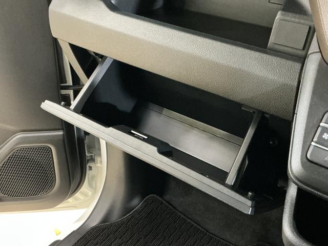 ムーヴ Ｘ　片側電動スライドドア　前後コーナーセンサー　スペアキー有　片側電動スライドドア　前後コーナーセンサー　オートマチックハイビーム　ＬＥＤヘッドライト　横滑り防止装置　アイドリングストップ　オートライト　スマートキー　スペアキー有り　サイドエアバッグ　スマアシ（54枚目）