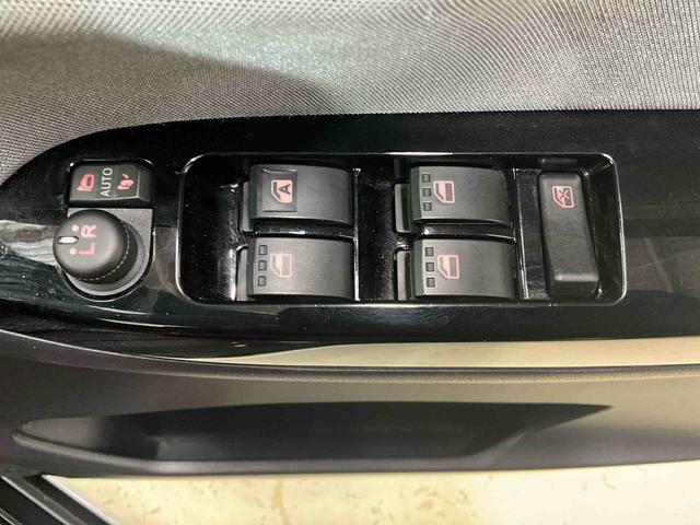 キャスト スタイルＸ　ワンオーナー　衝突軽減ブレーキ　認定中古車　ナビ　社外品ドラレコ　ＥＴＣ　バックモニター　社外品アルミホイール　オートエアコン　オートライト　プッシュボタンスタート　スマートキー（11枚目）