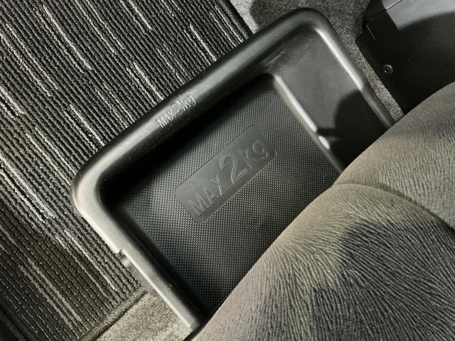 タントエグゼ カスタムRS 1オーナー ターボ ナビ バックカメラ ETC ワンオーナー ターボ ナビTV バックカメラ ETC Bluetooth 15インチ純正アルミホイール USB接続 DVD再生 HIDヘッドライト フォグライト アイドリングストップ キーレス(25枚目)