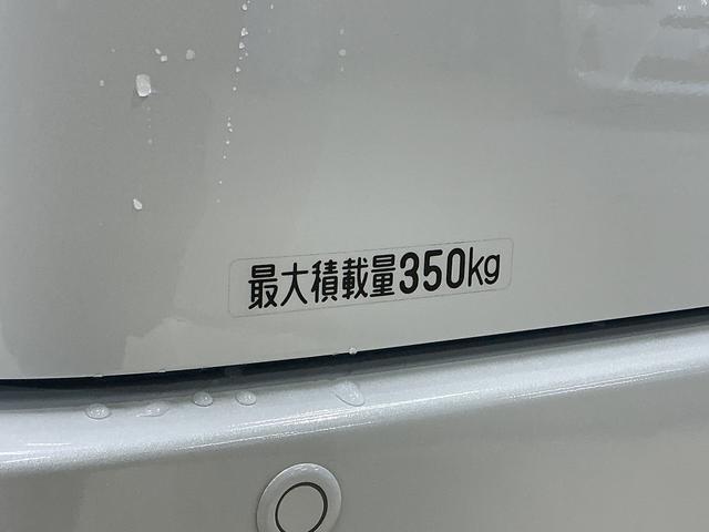 ハイゼットカーゴ クルーズターボ　コーナーセンサー　オートマチックハイビーム　前後コーナーセンサー　オートマチックハイビーム　オートライト　アイドリングストップ　スマートキー　キーレスエントリー　スペアキー有り　プッシュスタート　横滑り防止装置　盗難防止装置　マニュアルエアコン（14枚目）