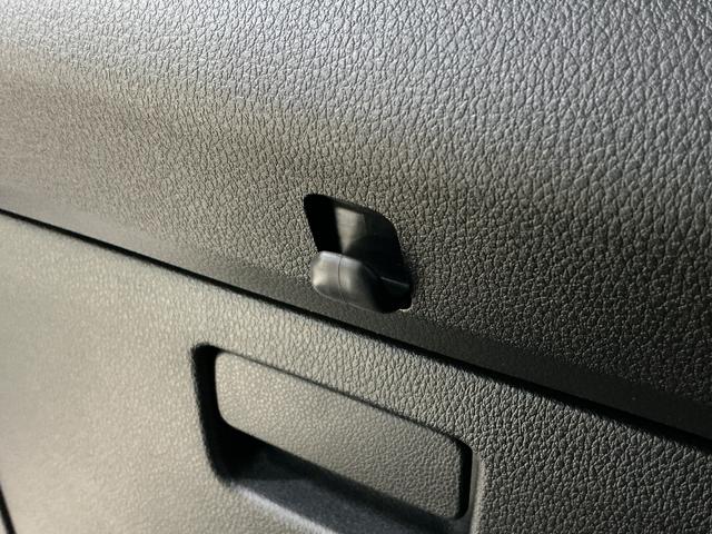 ハイゼットカーゴ クルーズターボ　コーナーセンサー　オートマチックハイビーム　前後コーナーセンサー　オートマチックハイビーム　オートライト　アイドリングストップ　スマートキー　キーレスエントリー　スペアキー有り　プッシュスタート　横滑り防止装置　盗難防止装置　マニュアルエアコン（51枚目）