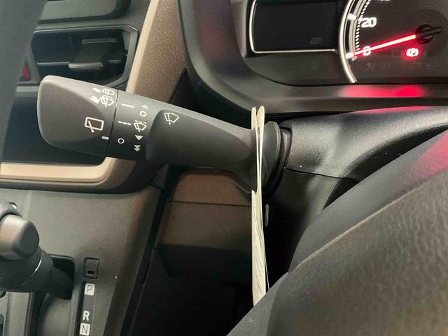 ムーヴ X キーフリー ダイハツ認定中古車 予防安全機能スマートアシスト搭載 アイドリングストップ オートライト オートマチックハイビーム 電動格納ミラー キーフリーキー 片側パワースライドドア LEDヘッドライト(7枚目)
