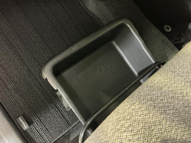 ムーヴキャンバス X SAIII ワンオーナー 4WD ナビ バックカメラ ワンオーナー 4WD ナビ バックカメラ ドラレコ ETC 両側電動スライドドア オートマチックハイビーム Bluetooth USB接続 フルセグTV DVD再生 オートライト スマートキー(25枚目)