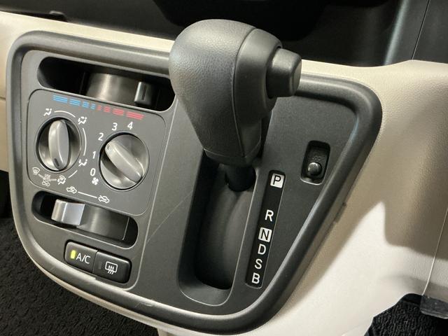 ���N���N����悤�ȃJ�[���C�t���A���̈�䂩��n�܂�܂��B