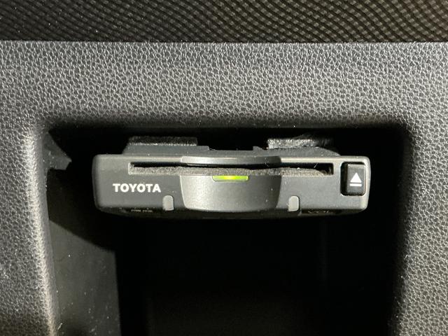 ���X�̓��[�J�[���c�̃_�C�n�c���K�f�B�[���[�ł��B���I���ꂽ���ÎԂ���������Ɛ������Ă��[�߂������܂��̂ŁA���S�̃J�[���C�t�������\���������܂���