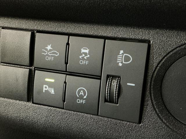 ハイゼットトラック ジャンボスタンダード 5速MT ラジオ 前後コーナーセンサー 5速MT ラジオデッキ 前後コーナーセンサー オートマチックハイビーム 3方開 オートライト 横滑り防止装置 アイドリングストップ マニュアルエアコン 12V電源ソケット ヘッドライトレべライザー(5枚目)