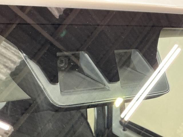 ハイゼットトラック ジャンボスタンダード 5速MT ラジオ 前後コーナーセンサー 5速MT ラジオデッキ 前後コーナーセンサー オートマチックハイビーム 3方開 オートライト 横滑り防止装置 アイドリングストップ マニュアルエアコン 12V電源ソケット ヘッドライトレべライザー(9枚目)