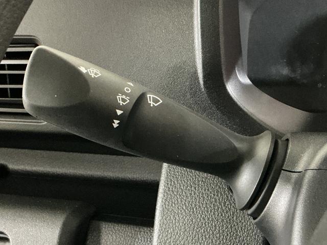 ハイゼットトラック ジャンボスタンダード 5速MT ラジオ 前後コーナーセンサー 5速MT ラジオデッキ 前後コーナーセンサー オートマチックハイビーム 3方開 オートライト 横滑り防止装置 アイドリングストップ マニュアルエアコン 12V電源ソケット ヘッドライトレべライザー(37枚目)