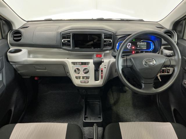 ミライース Ｘ　ＳＡＩＩＩ　コーナーセンサー　オートマチックハイビーム　前後コーナーセンサー　オートマチックハイビーム　オートライト　ＬＥＤヘッドライト　横滑り防止装置　アイドリングストップ　盗難防止装置　スマアシ　キーレスエントリー　スペアキー有り　１２Ｖ電源ソケット（2枚目）