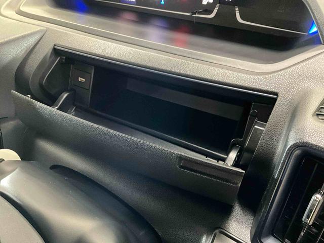 タント カスタムＲＳ　ディスプレイオーディオ　バックカメラ　ターボ　スマートアシスト　ディスプレイオーディオ　バックカメラ　フルセグチューナー　ターボ　プッシュボタンエンジンスタート　両側リヤパワースライドドア　ブルートゥース対応　アダプティブクルースコントロール（17枚目）