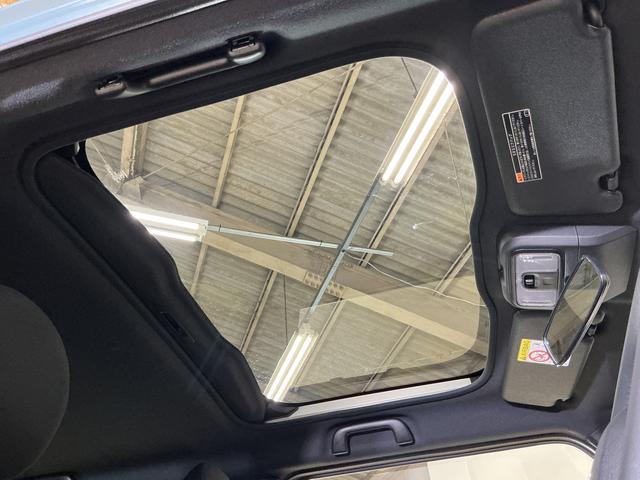 タフト Ｇ　クロムベンチャー　全方位カメラ　クルコン　シートヒーター　パノラマモニター　スカイフィールトップ　アダプティブクルーズコントロール　前後コーナーセンサー　前席シートヒーター　電子パーキング　オートマチックハイビーム　オートブレーキホールド　ＵＳＢチャージャー（3枚目）