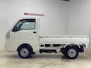 スタンダード　ワンオーナー　４ＷＤ　ＣＶＴ車　３方開　ラジオ　ワンオーナー　４ＷＤ　ＣＶＴ車　ラジオ　３方開　ヘッドライトレべライザー　アクセサリーソケット　マニュアルエアコン　スペアタイヤ　バッテリーカバー　クリアランスソナー　キーレスエントリー　オートライト（9枚目）