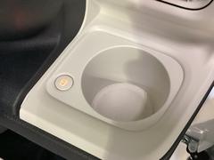 Źϥ᡼ľĤΥϥǥ顼Ǥ줿ż֤򤭤äƤǼᤤޤΤǡ¿Υ饤դ򤴴ǽޤ 4